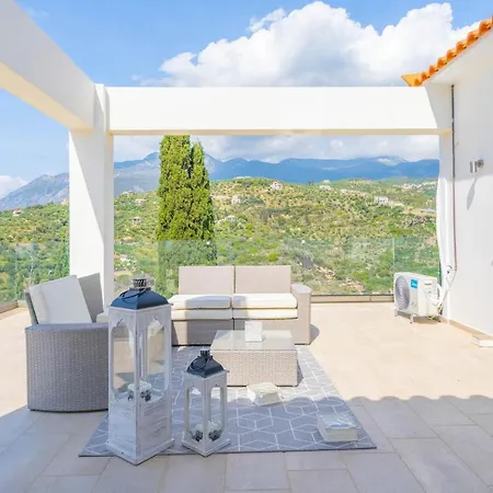 Sadova Private Pool Panoramic View Villa