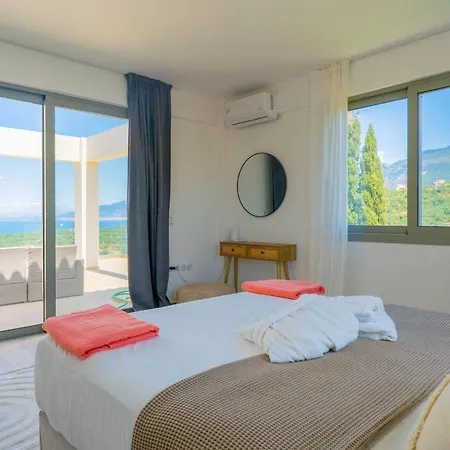 Sadova Private Pool Panoramic View Villa