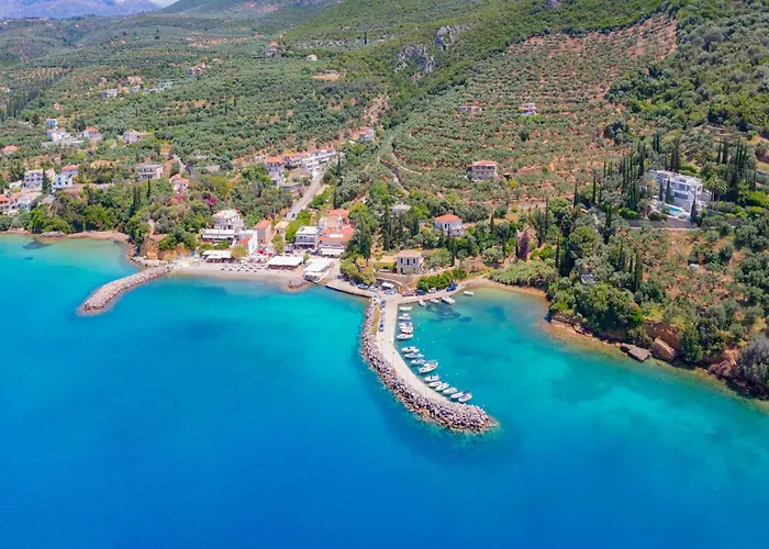 Sadova Private Pool Panoramic View Villa Kalamáta