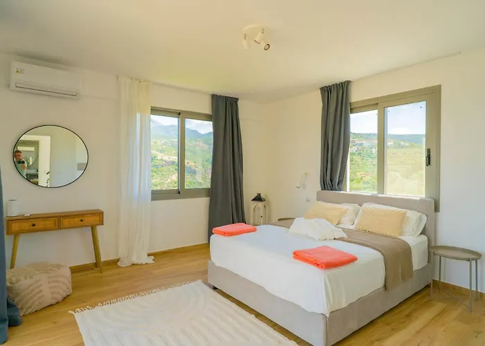 Villa Sadova Private Pool Panoramic View Calamata