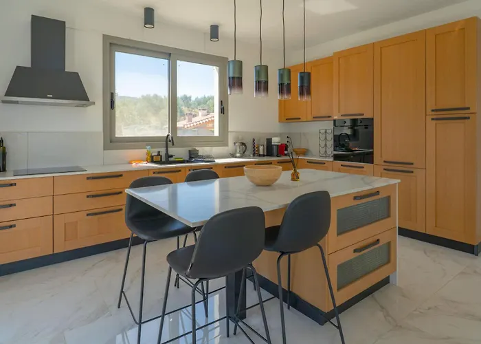 Sadova Private Pool Panoramic View Villa *