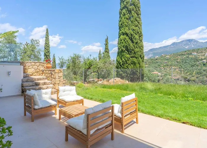 Sadova Private Pool Panoramic View Villa *