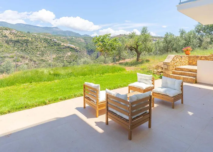 Sadova Private Pool Panoramic View Villa