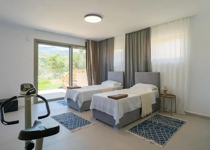 Sadova Private Pool Panoramic View